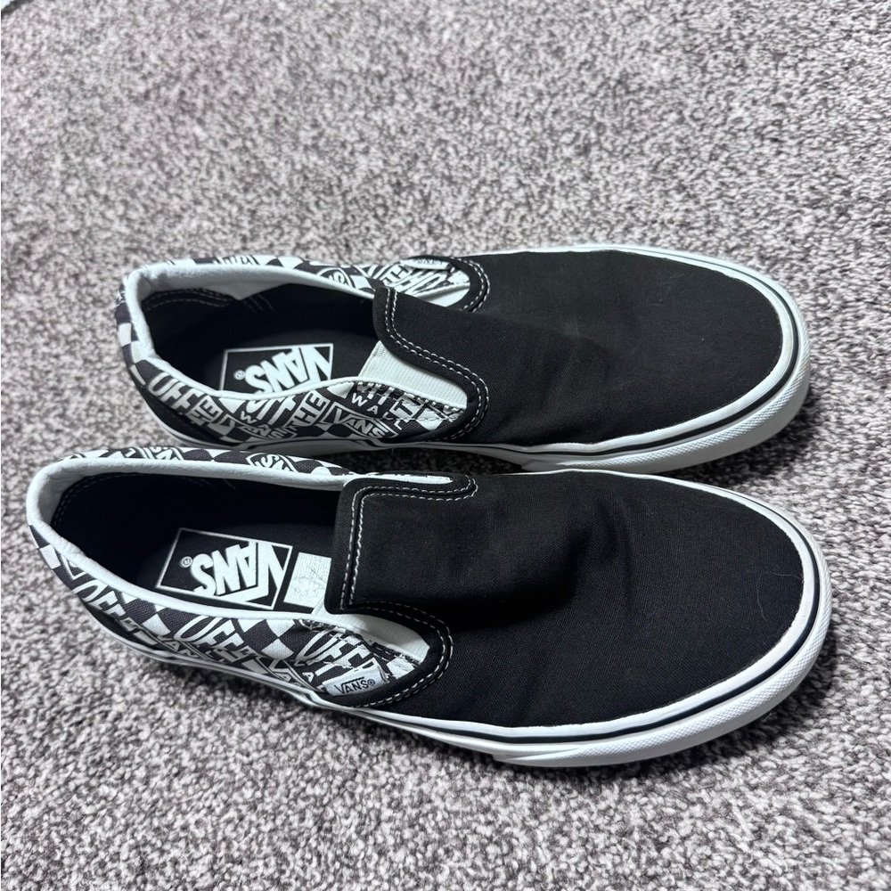 Vans Black Slip-On Sneakers with Black & White Graphic Collar
